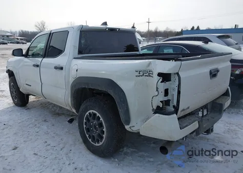 2025 Toyota Tacoma Trd Off Road z USA, uszkodzony, nr VIN 3TMLB5JN2SM089150